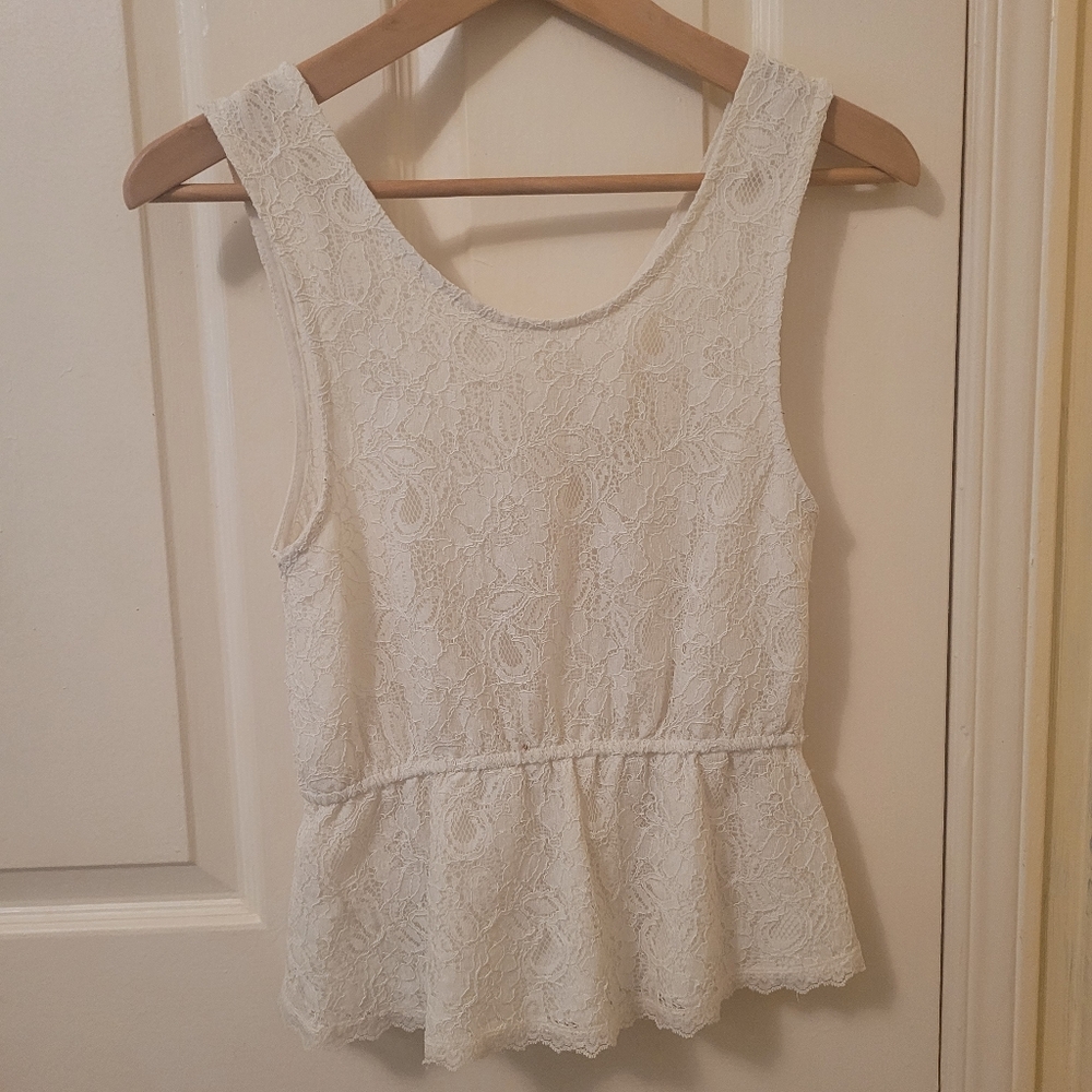 Y2K lace peplum top